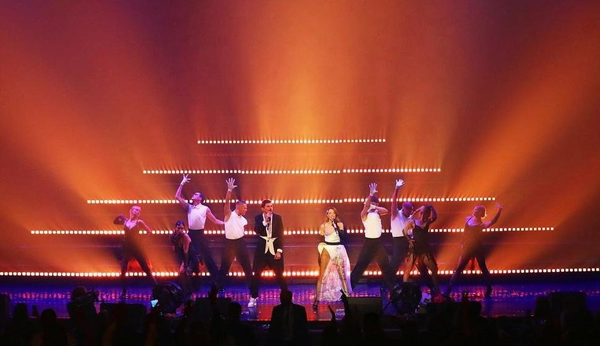 Stage Lighting Standards | SHEHDS 12x40W RGBW Moving Head Beam Light