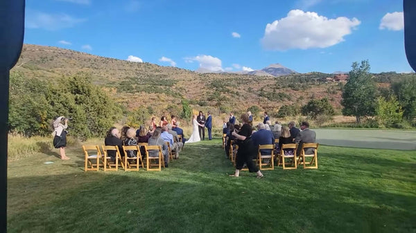 SHEHDS’ 160W Hybrid Mover auf DJ Daryls Hochzeitsparty in Moab, Utah
