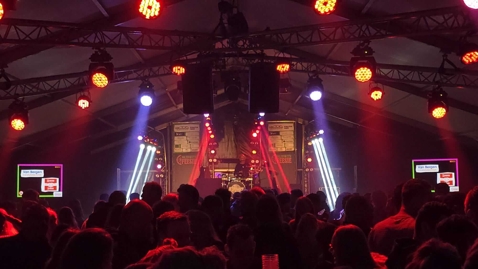 modern stage lighting effect