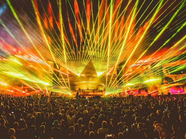 Best DJ Lighting Ideas to Light Up the Stage