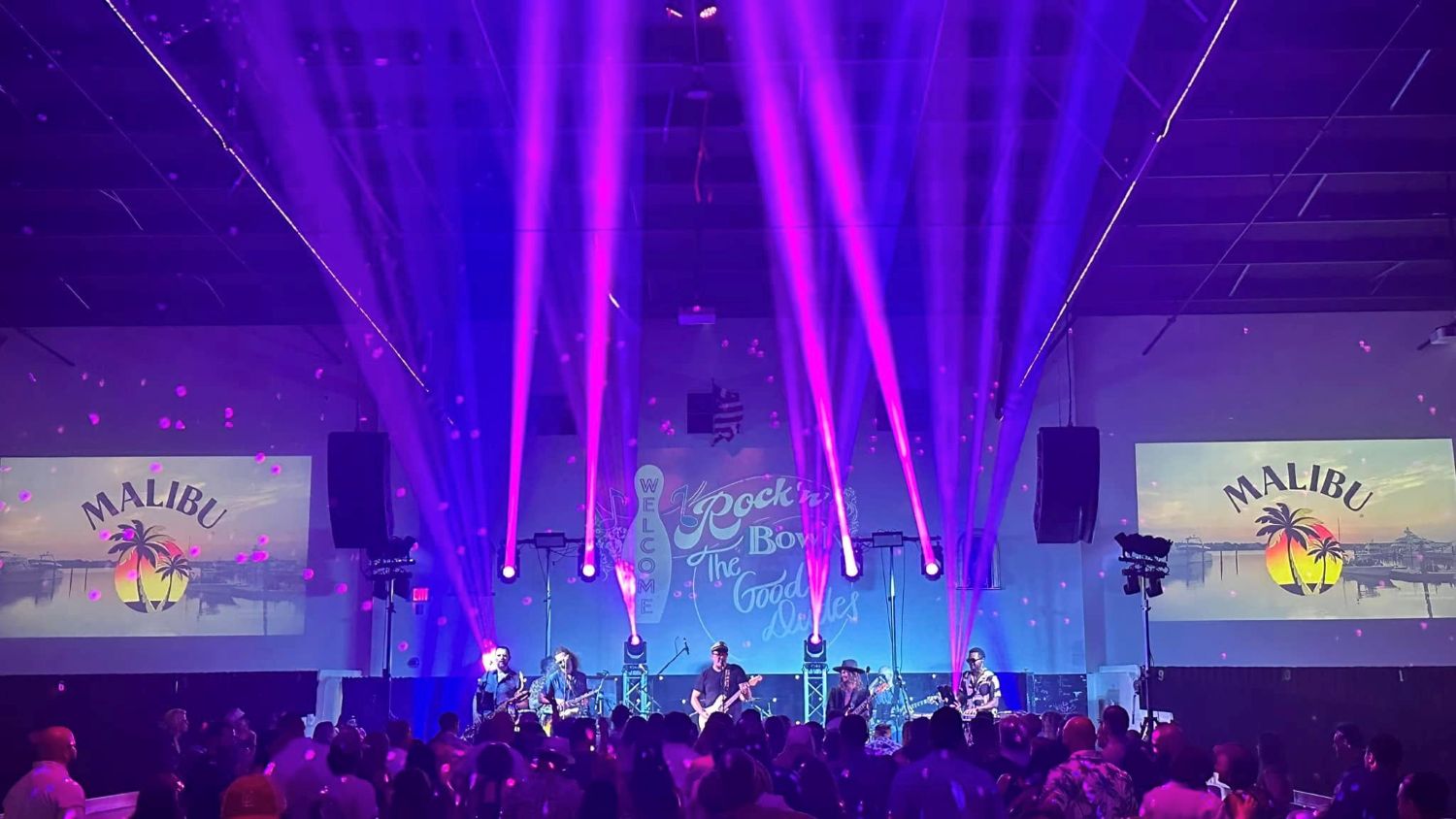 purple stage lighting for band live