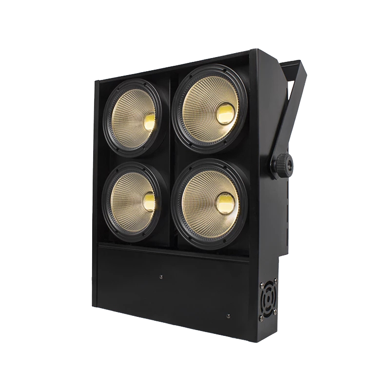 LED Blinder Light 4x100W LED COB-licht met 2 kanalen 4 ogen Blinder podiumeffectverlichting voor evenementenshow